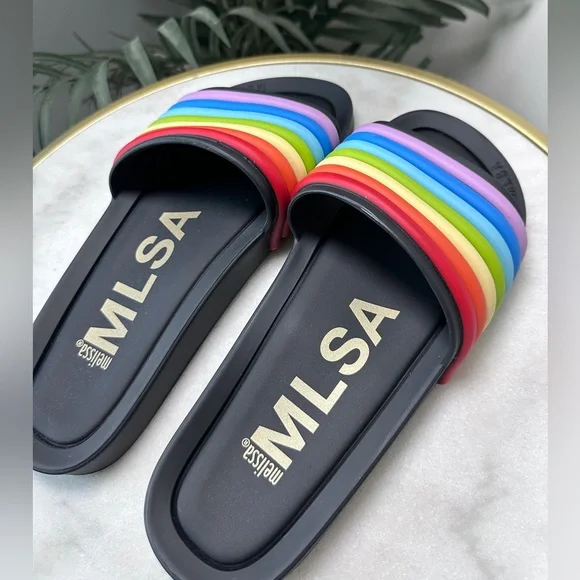 Melissa Women's MLSA 3D Scented Rainbow Striped Beach Slides Sandals size 10 - Picture 2 of 6